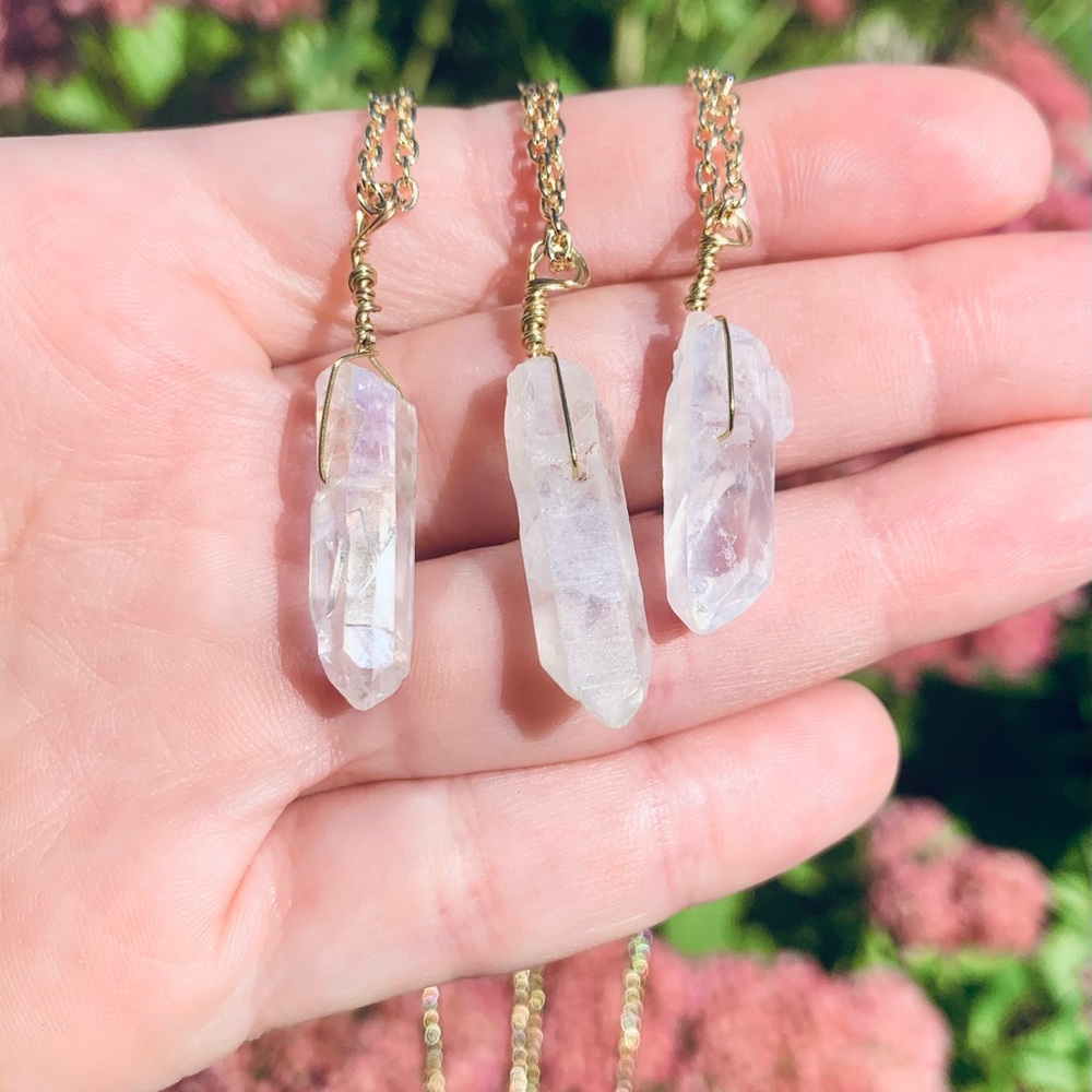White Aura Quartz Gold Crystal Necklace - Picture 3 of 5